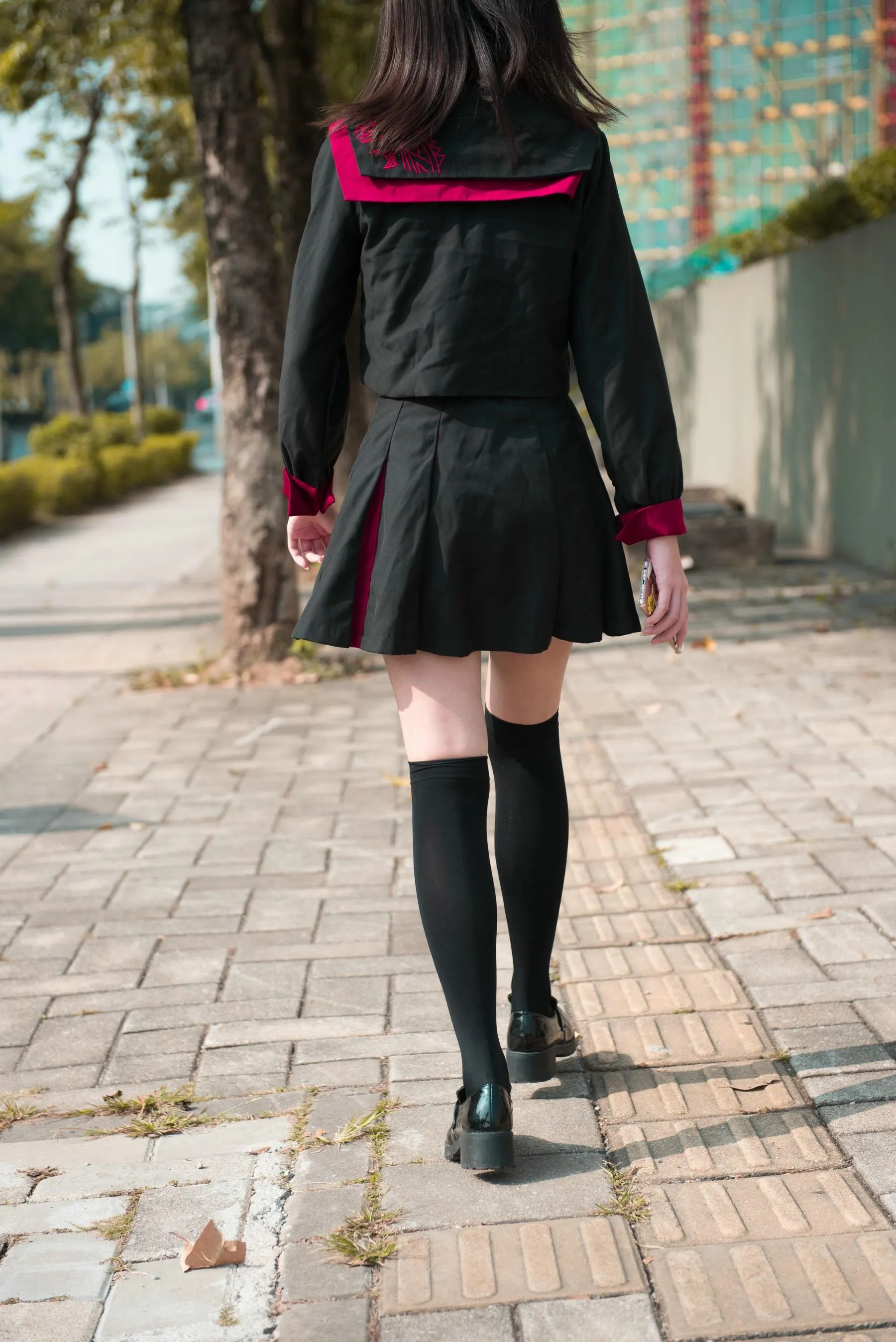 [魔镜街拍] NO.141 活力美术生JK美少女 [288P]插图